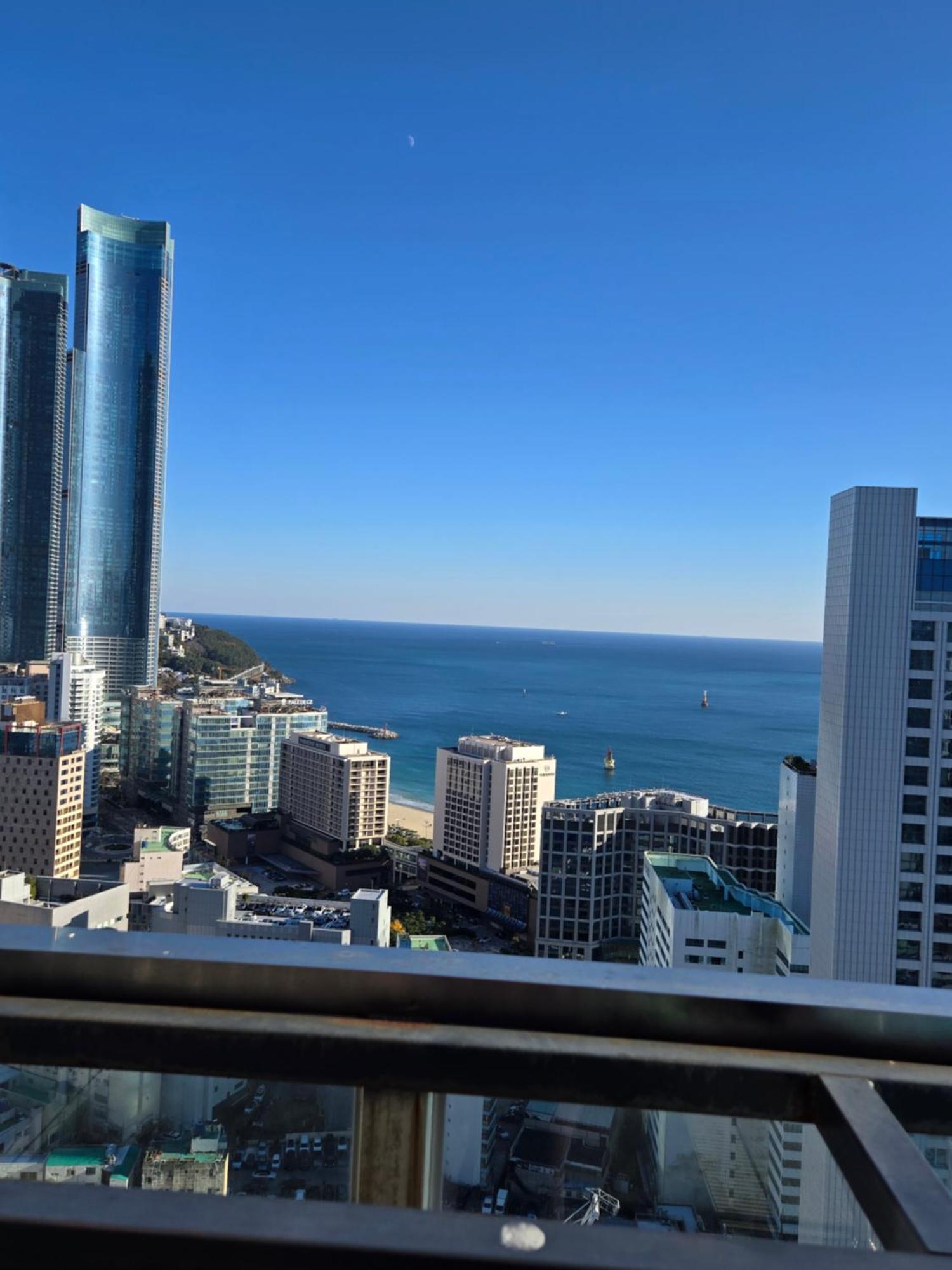 Hera Haeundae Beach Premium Ocean View # Sea View Busan Exterior photo