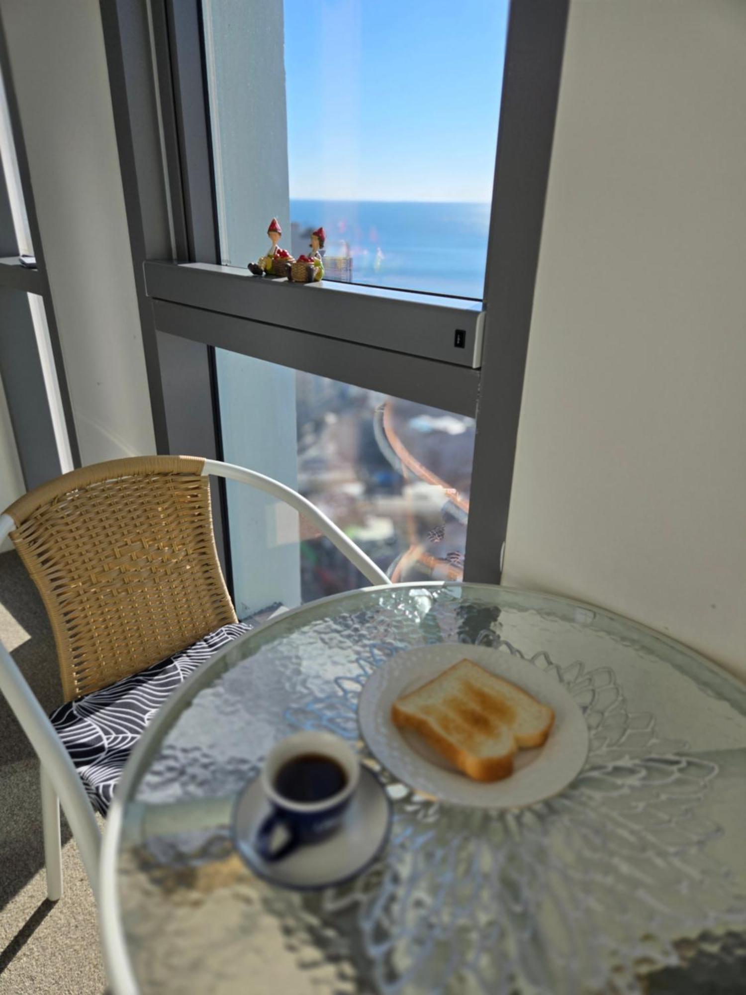 Hera Haeundae Beach Premium Ocean View # Sea View Busan Exterior photo