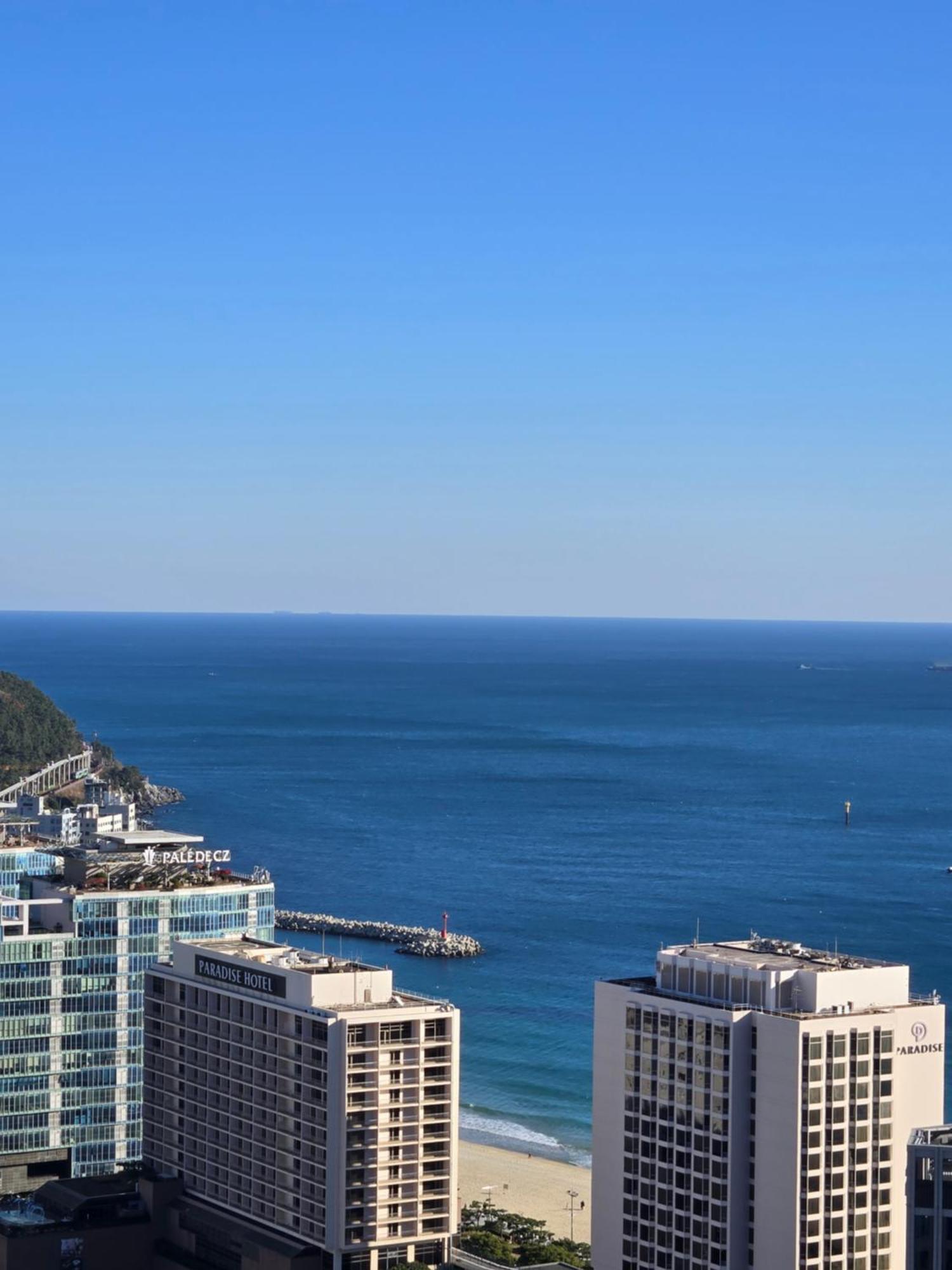 Hera Haeundae Beach Premium Ocean View # Sea View Busan Exterior photo
