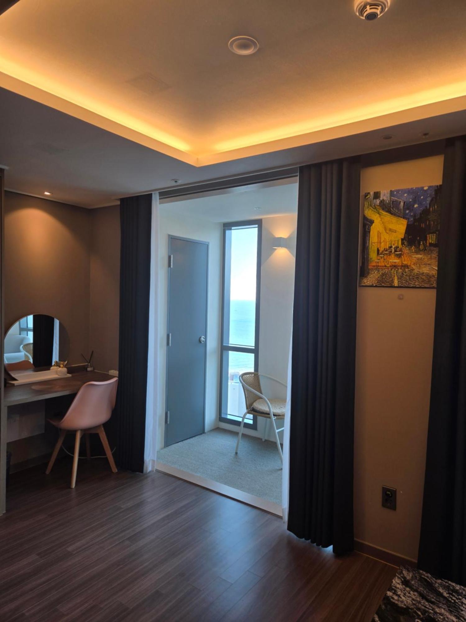 Hera Haeundae Beach Premium Ocean View # Sea View Busan Exterior photo