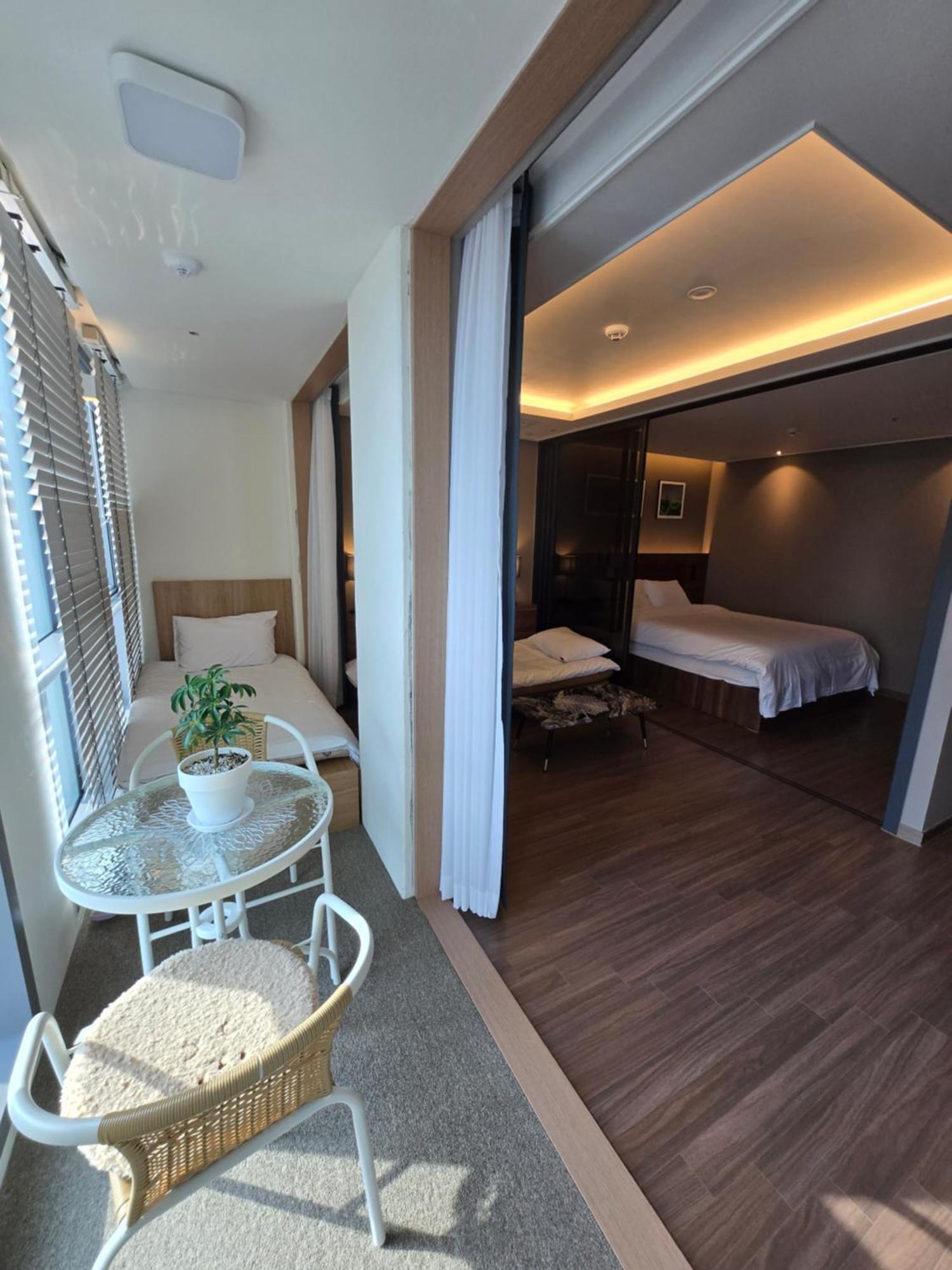 Hera Haeundae Beach Premium Ocean View # Sea View Busan Exterior photo